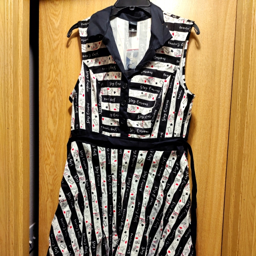 Alice in Wonderland Dress